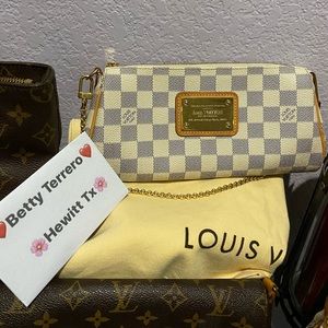 Eva clutch